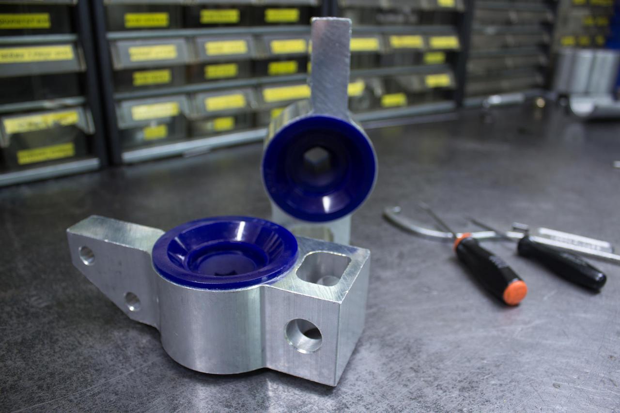 SPF4952K: Control Arm Lower-Inner Rear Bushes and Brackets